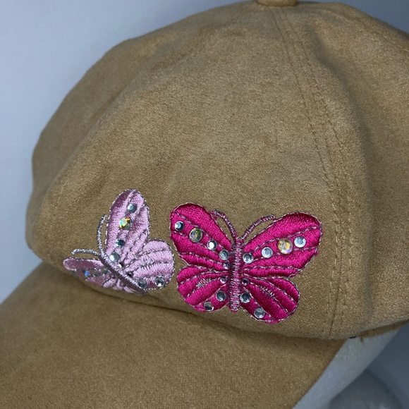 Girl’s Tan  Faux Suede Hat w/Embroidered Butterflies - Picture 2 of 6